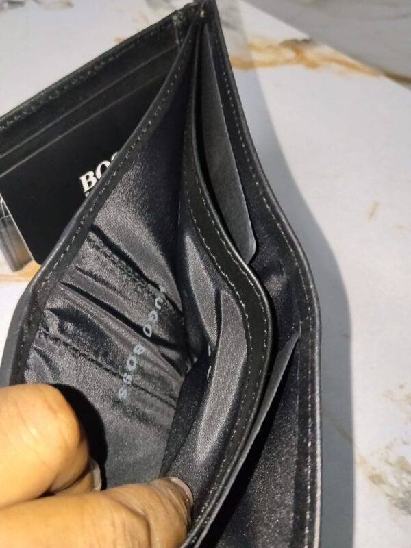 hugo boss arezzo trifold mens leather wallets 30 pcs wholesale lot