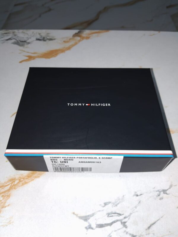 tommy men's leather wallet 25 pcs wholesale lot