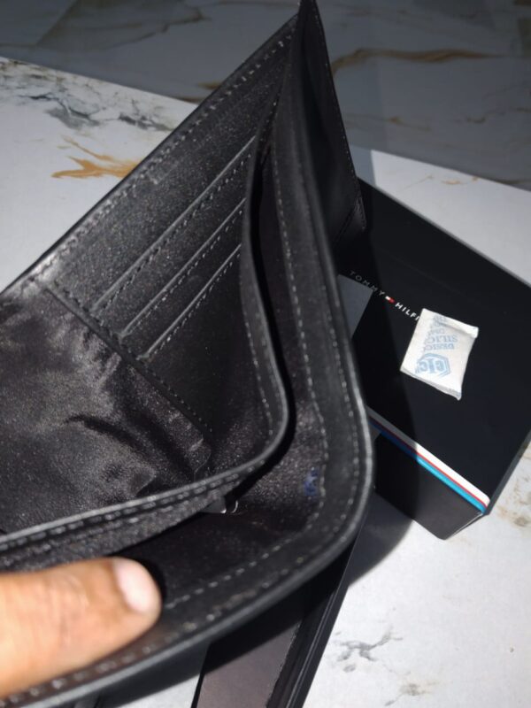 tommy men's leather wallet 25 pcs wholesale lot